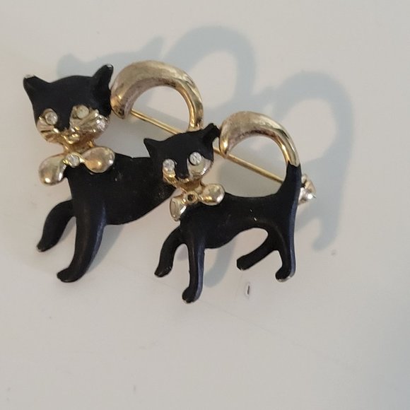 Vintage Mid Century Modern Set of 2 Black Cat Fashion Pins Brooches - Picture 3 of 4